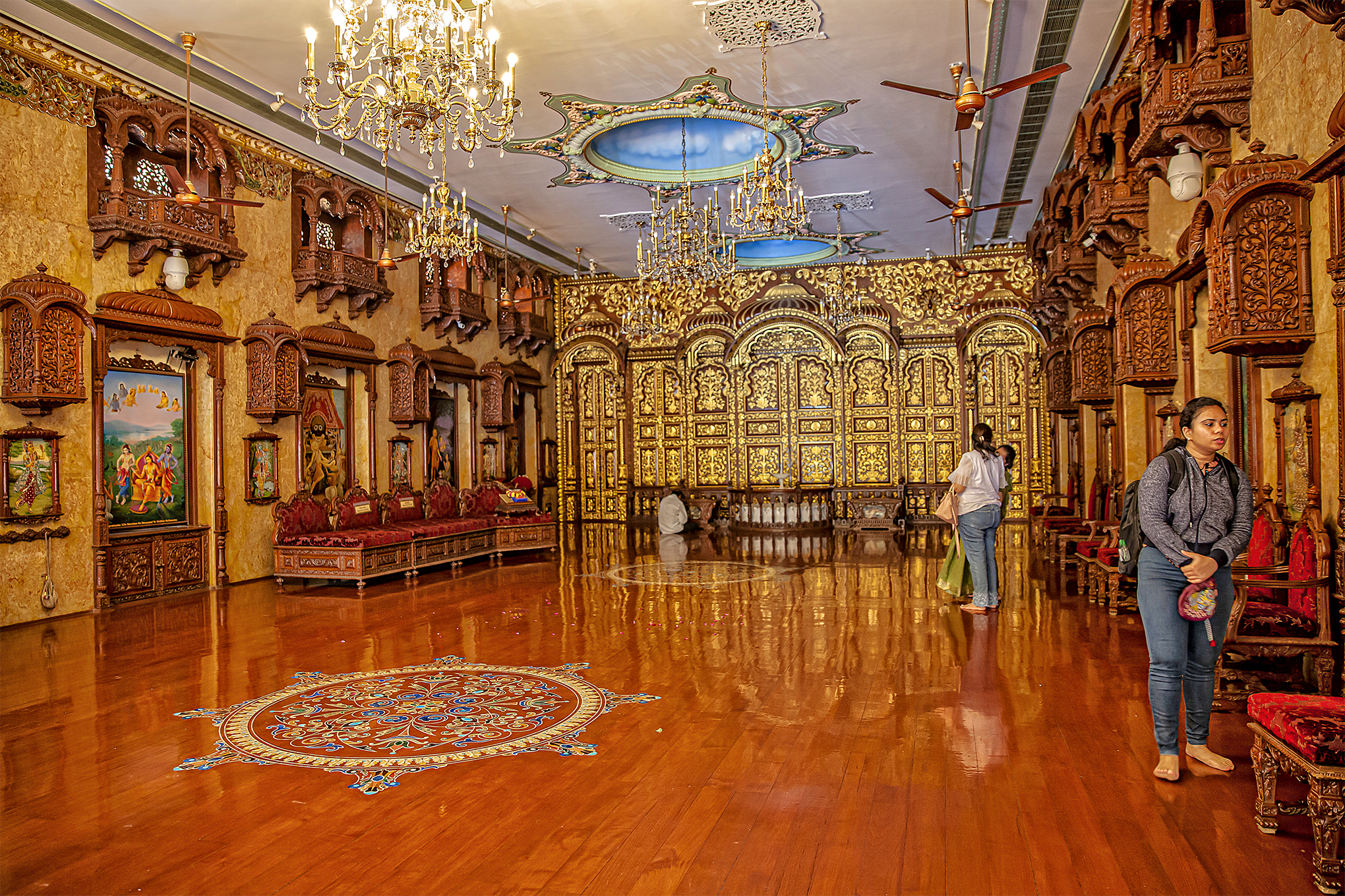 Mumbai- Sri Sri Radha Gopinath Temple